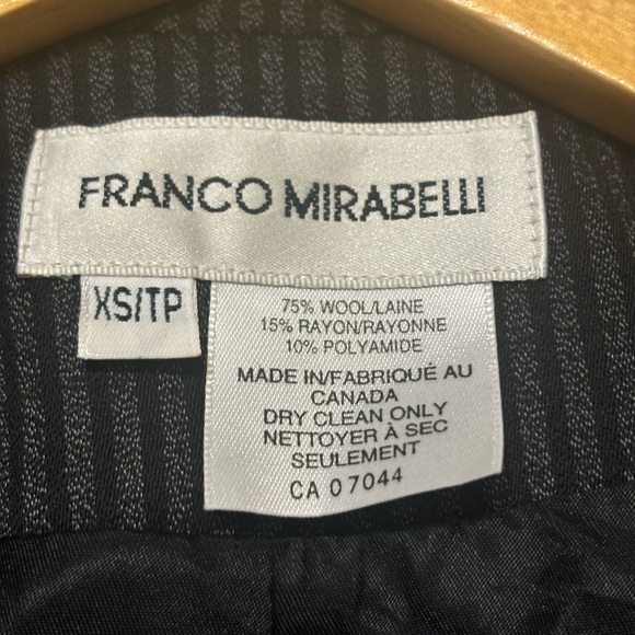 FRANCO MIRABELLI Wool Blend Pin-Striped Lined Blazer - Picture 3 of 6